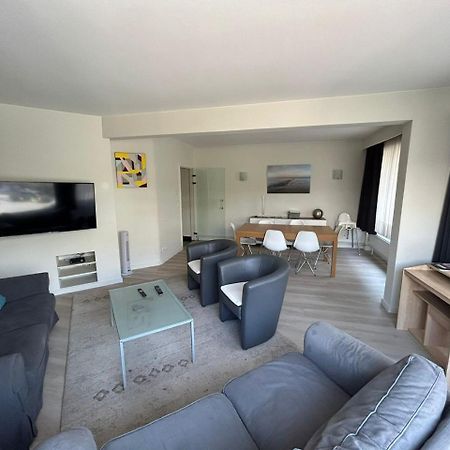3 Bedroom Apartment Nearby The Sea Oostende Dış mekan fotoğraf